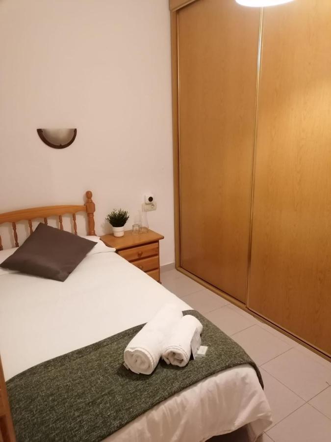 Albergue เซอร์เวรา เด ปิซูเอร์กา ภายนอก รูปภาพ